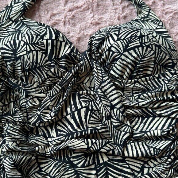 Seafolly Halter Tie Leaf Tropical Print Swimsuit High Cut sz 6 - Picture 5 of 12